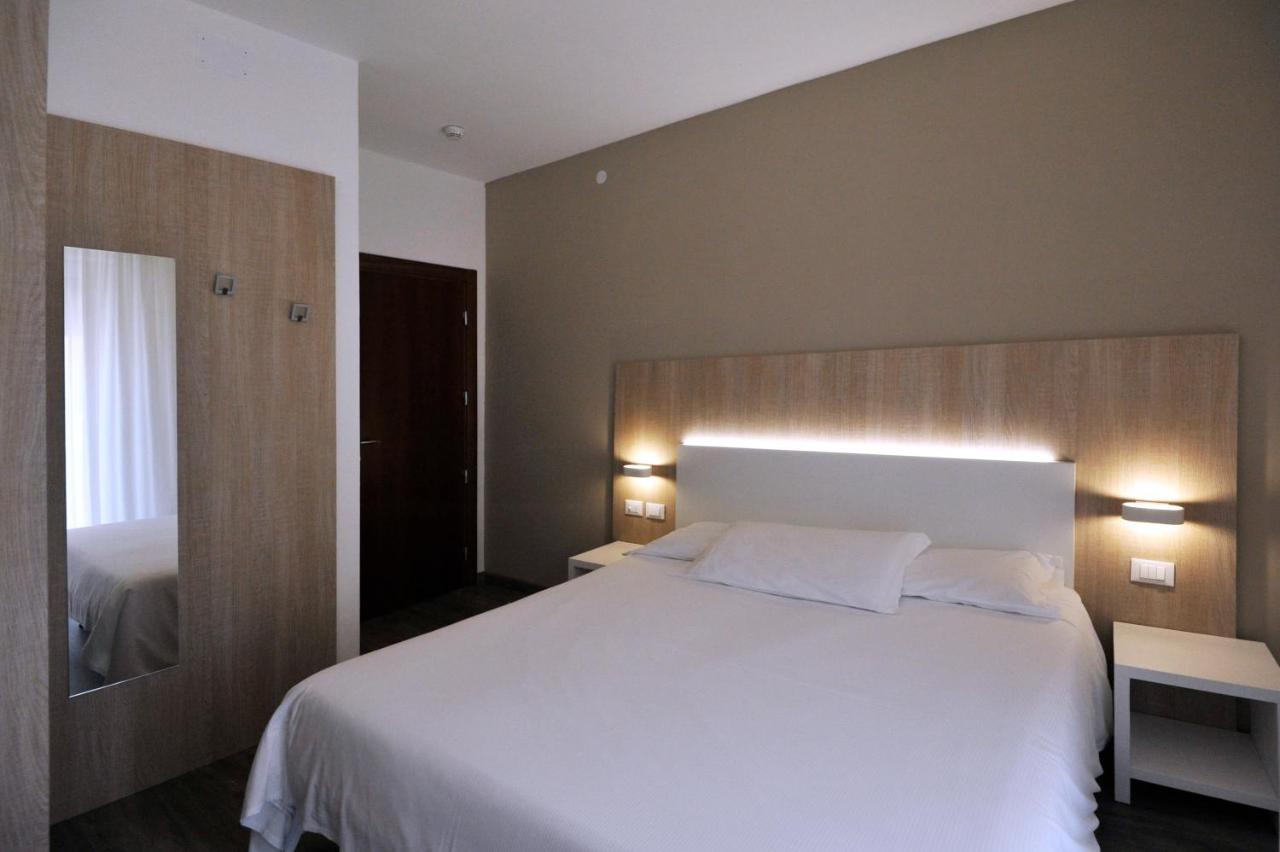 Hotel Etna Caorle Exterior photo
